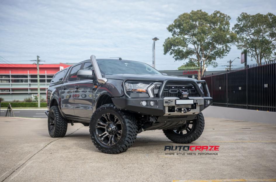 FORD-RANGER-VAPOR-BLACK-MACHINED-WITH-DARK-TINT
